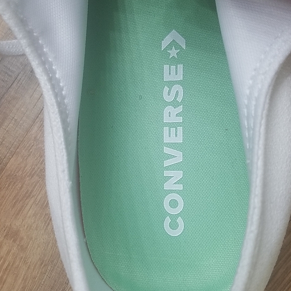 Converse BRAND New - Picture 13 of 15